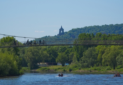 A6700889