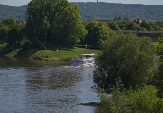 A6700975