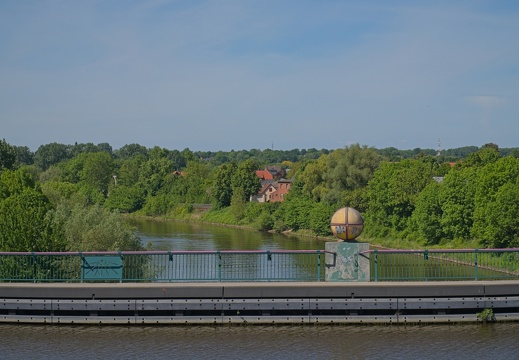 A6700978